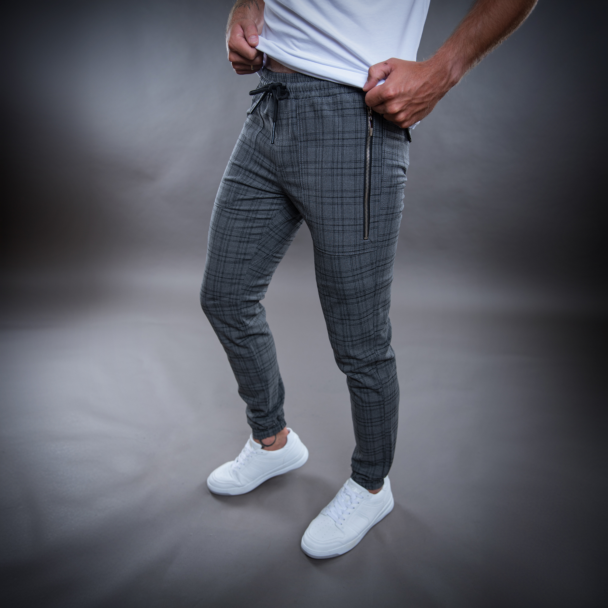 HOSE 42 CHECKSMALL grey